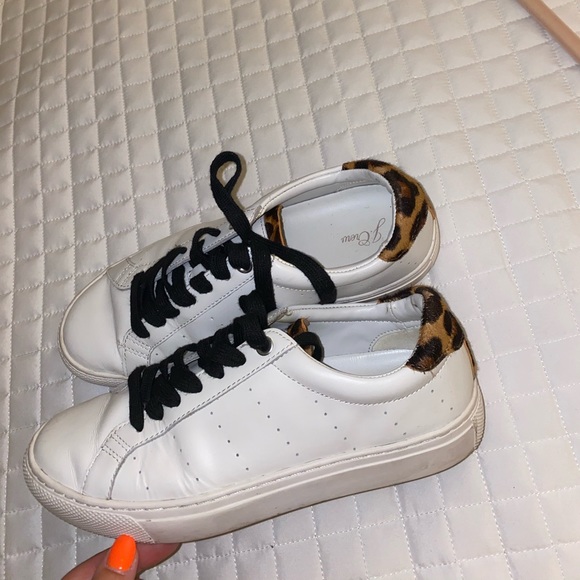 White leather j crew sneaker with leopard heel - Picture 1 of 3